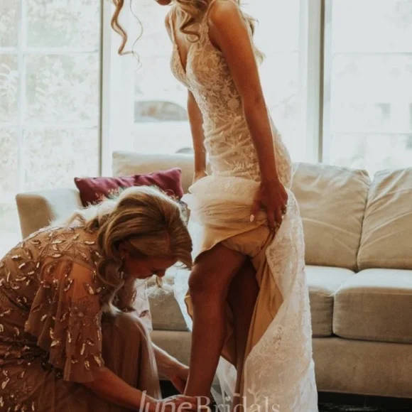 Lace Boho Wedding Dress - Picture 4 of 11